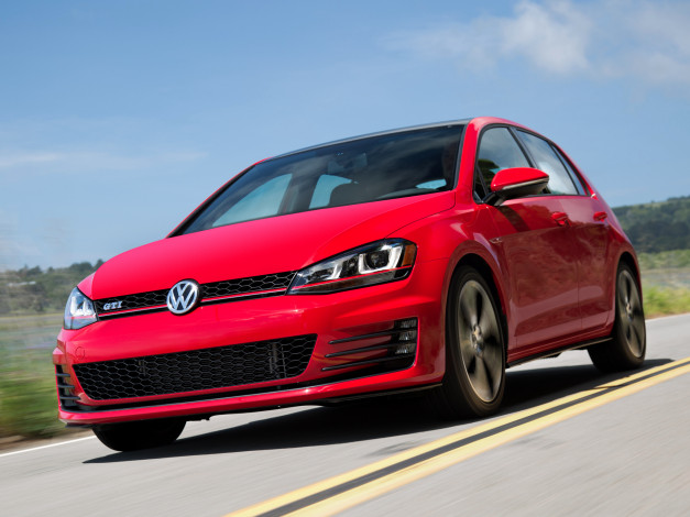 Обои картинки фото автомобили, volkswagen, 2015г, typ, 5g, us-spec, 5-door, gti, golf, красный