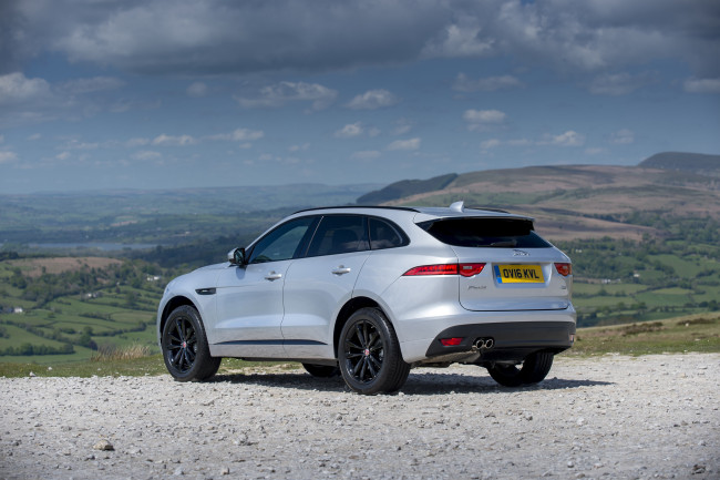 Обои картинки фото автомобили, jaguar, r-sport, awd, f-pace, 20d, 2016г, uk-spec