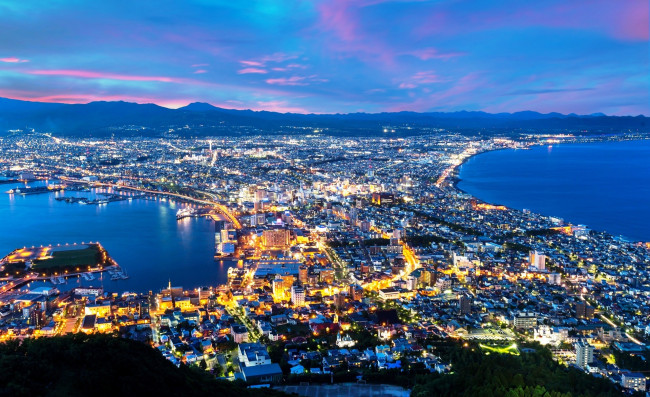 Обои картинки фото города, - панорамы, закат, горы, море, огни, панорама, хоккайдо