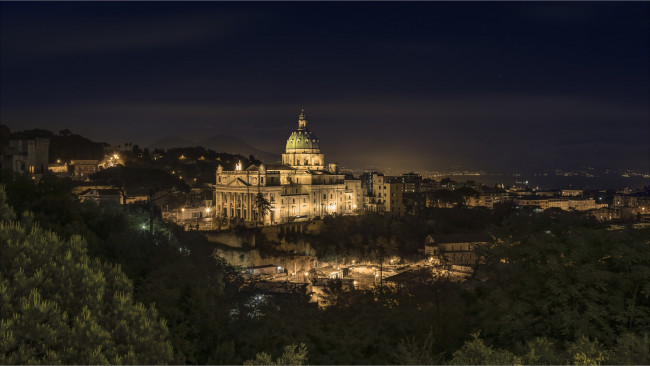 Обои картинки фото napoli - campania, города, - католические соборы,  костелы,  аббатства, простор