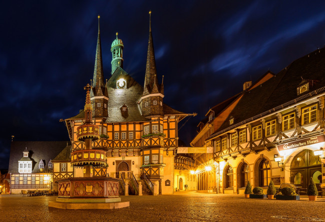 Обои картинки фото marktplatz wernigerode, города, - улицы,  площади,  набережные, площадь, ночь, огни