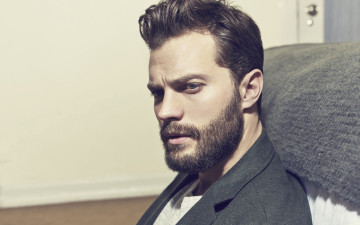 Картинка мужчины jamie+dornan бородка усы