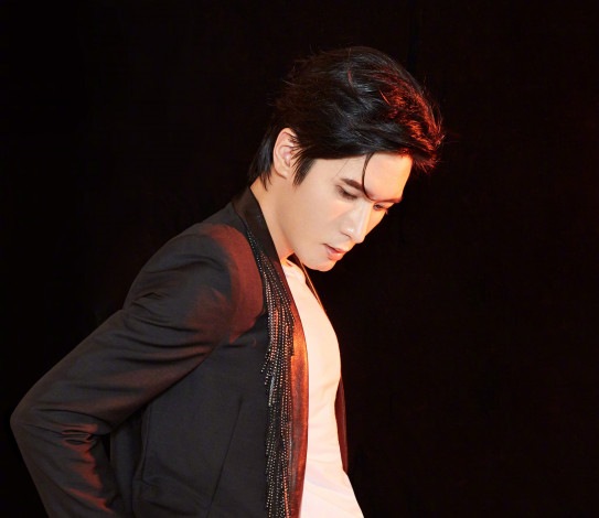 Обои картинки фото мужчины, liu haikuan, лю, хайкуань, liu, haikuan