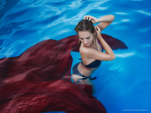 Картинка девушка+-+girl девушки -+брюнетки +шатенки девушка женщина брюнетка темноволосая сексуальная модель звезда позирует попа грудь ножки разная обувь верхняя стильная одежда нижнее эротическое бельё трусы лифчик колготки чулки аксессуары макияж и множество элементов на фотографии