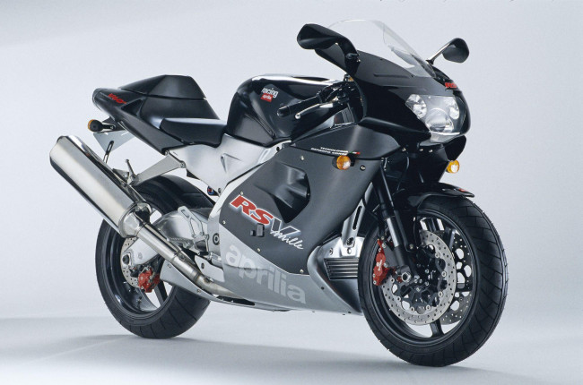 Обои картинки фото мотоциклы, aprilia