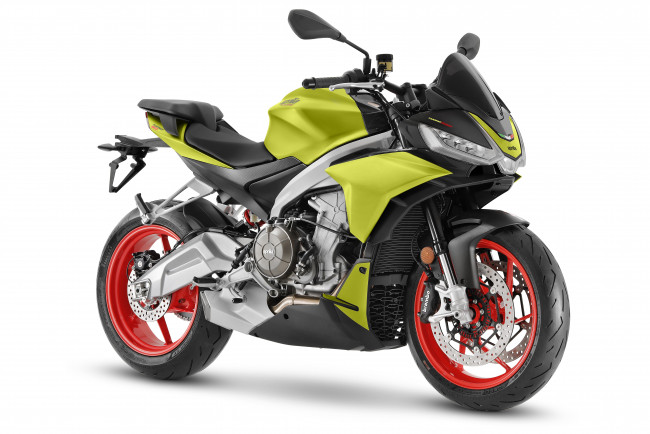 Обои картинки фото мотоциклы, aprilia