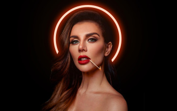 Картинка музыка анна+седокова певица лицо нимб спичка огонь