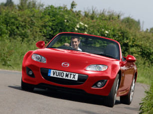 Картинка автомобили mazda