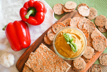 Картинка еда салаты закуски перец хлебцы закуска