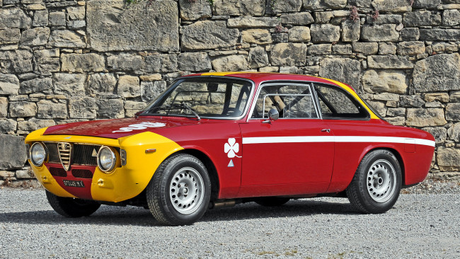 Обои картинки фото alfa, romeo, giulia, автомобили, fiat, group, италия