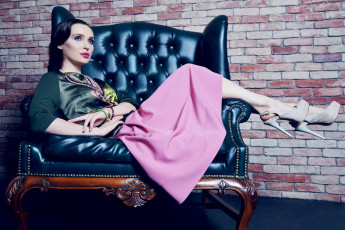 Картинка девушки -unsort+ брюнетки +шатенки винтаж