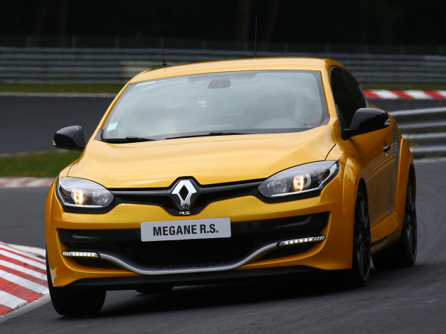 Обои картинки фото автомобили, renault, mеgane, r, s, 275, trophy, 2014г, желтый