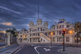 Картинка edificio+la+terraza города -+улицы +площади +набережные площадь вечер