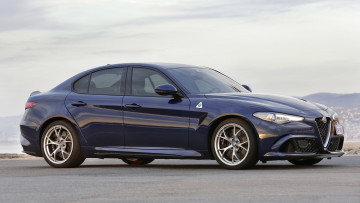 Картинка alfa+romeo+giulia+quadrifoglio+2017 автомобили alfa+romeo alfa romeo giulia quadrifoglio 2017