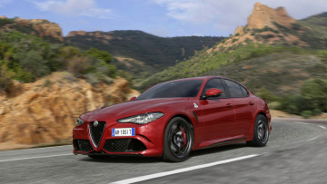 Картинка alfa+romeo+giulia+quadrifoglio+2017 автомобили alfa+romeo alfa romeo 2017 quadrifoglio giulia