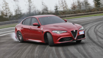 Картинка alfa+romeo+giulia+quadrifoglio+2017 автомобили alfa+romeo quadrifoglio 2017 giulia alfa romeo