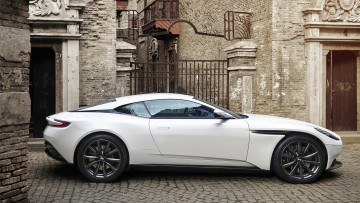 Картинка aston+martin+db11-v8+2018 автомобили aston+martin aston martin 2018 db11-v8