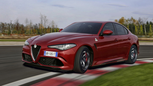 Обои картинки фото alfa romeo giulia quadrifoglio 2017, автомобили, alfa romeo, giulia, quadrifoglio, alfa, romeo, 2017