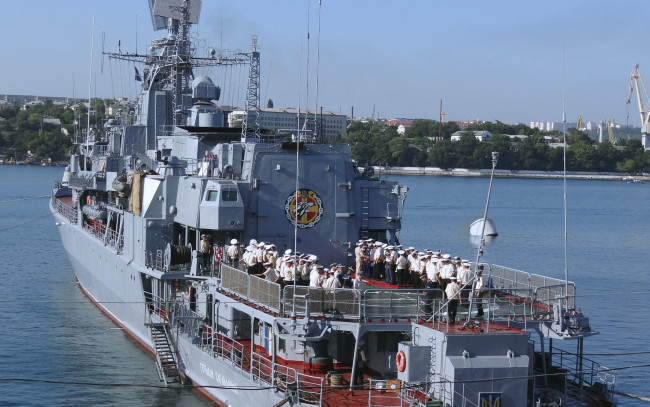 Обои картинки фото корабли, крейсеры,  линкоры,  эсминцы, гетьман, сагайдачный, фрегат