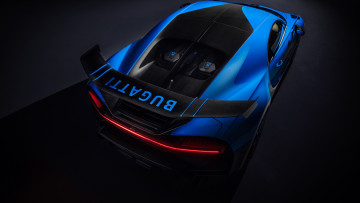 Картинка bugatti+chiron+pur+sport+2020 автомобили bugatti chiron pur sport 2020 французкий крутой гиперкар с очень большим сердцем