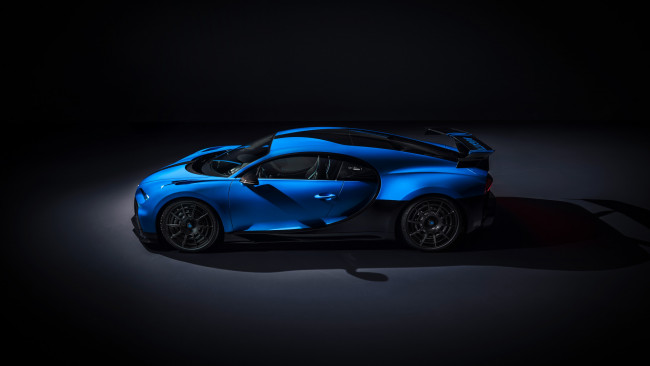 Обои картинки фото bugatti chiron pur sport 2020, автомобили, bugatti, chiron, pur, sport, 2020, французкий, крутой, гиперкар, с, очень, большим, сердцем