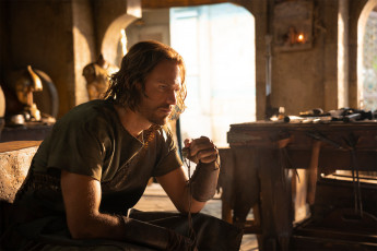 Картинка the+lord+of+the+rings+the+rings+of+power++ сериал+2022+–+ кино+фильмы the+lord+of+the+rings +the+rings+of+power+ сериал властелин колец кольца власти фэнтези боевик драма amazon prime video charlie vickers