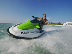 обоя корабли, гидроциклы