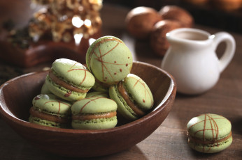 Картинка еда макаруны пирожные