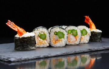 Картинка еда рыба +морепродукты +суши +роллы японский