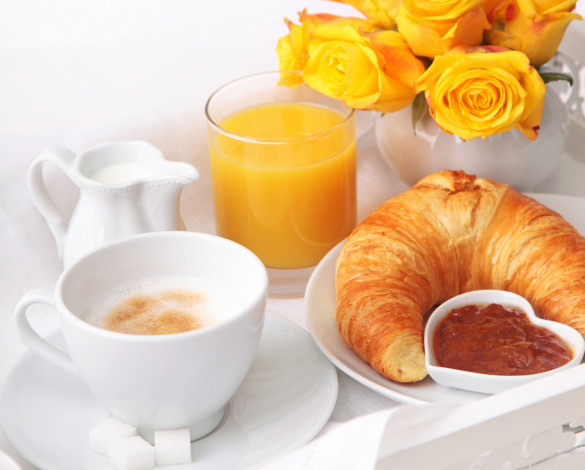 Обои картинки фото еда, разное, сок, джем, розы, кофе, круассан