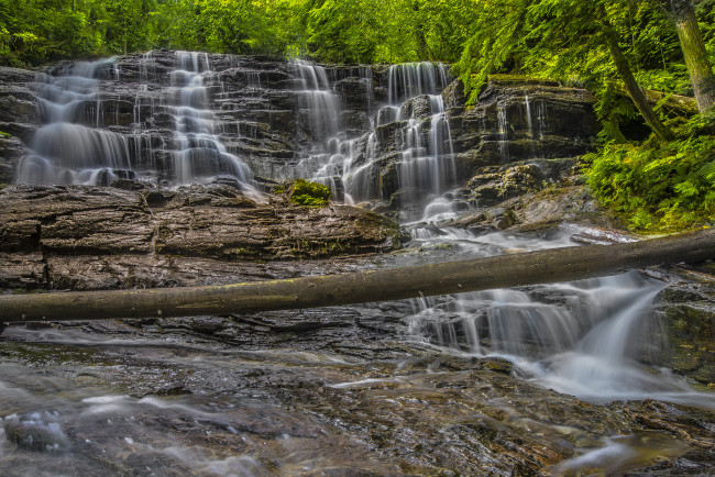 Обои картинки фото природа, водопады, река, водопад, лес