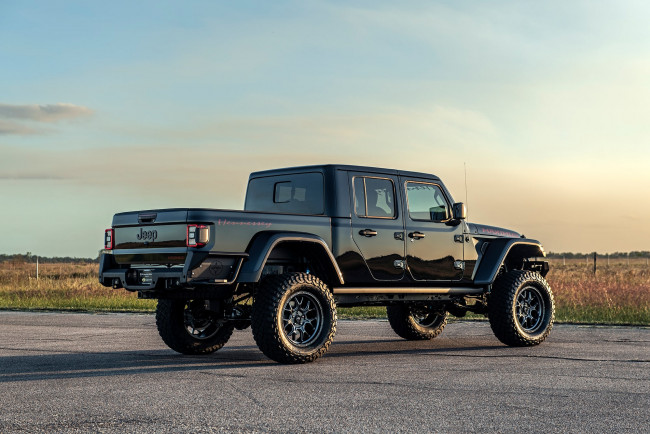 Обои картинки фото автомобили, jeep, hennessey