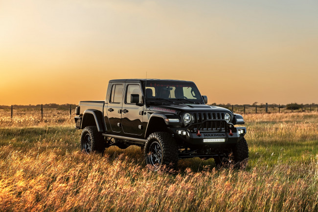 Обои картинки фото автомобили, jeep, hennessey