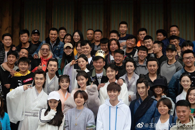 Обои картинки фото разное, знаменитости, танец, феникса, ван, хаосюань, wang, hao, xuan