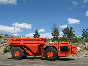 Картинка автомобили грузовики