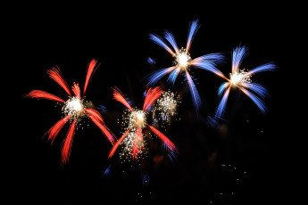 Картинка разное салюты фейерверки салют