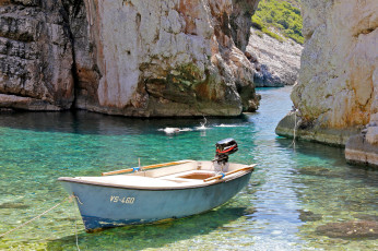 Картинка корабли моторные+лодки sailing yacht boat sea моторка лодка море