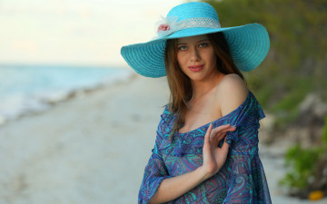 Картинка nicole+a девушки -unsort+ брюнетки +шатенки взгляд глаза шляпа природа море