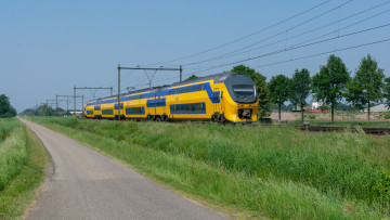 Картинка техника электровозы локомотив состав