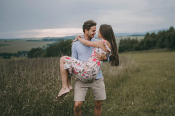 Картинка разное мужчина+женщина мужчина девушка