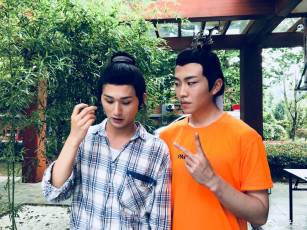 Картинка разное знаменитости актеры жест