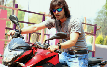 Картинка мужчины rajkumar+patra индийский актер