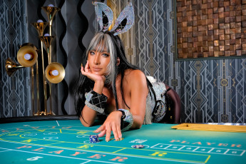 Картинка девушки nonsummerjack образ косплей наряд костюм ушки торшер стол казино