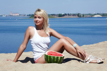 Картинка  девушки