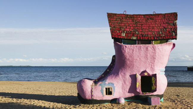 Обои картинки фото разное, рельефы, статуи, музейные, экспонаты, море, песок