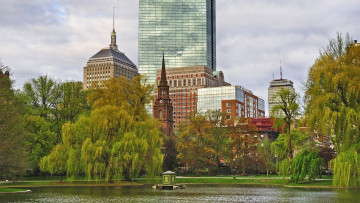 Картинка города улицы площади набережные водоем дома парк