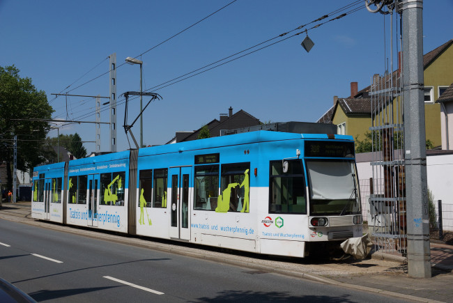 Обои картинки фото техника, трамваи, трамвай, рельсы, город