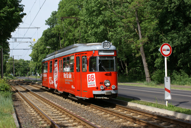 Обои картинки фото техника, трамваи, трамвай, город, рельсы