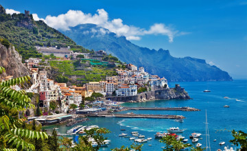 Картинка амальфи города амальфийское+и+лигурийское+побережье+ италия горы облака бухта дома яхты