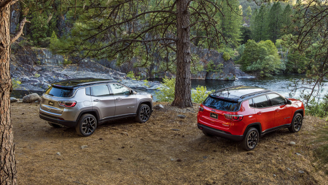 Обои картинки фото jeep compass limited and trailhawk 2017, автомобили, jeep, 2017, trailhawk, limited, compass